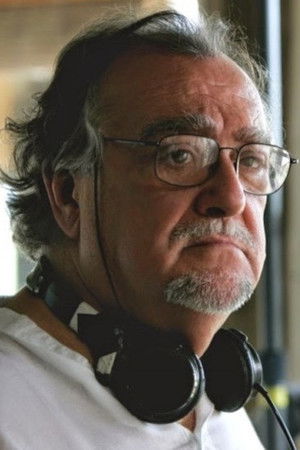 Larry Lamb
