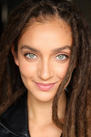 Carli McIntyre